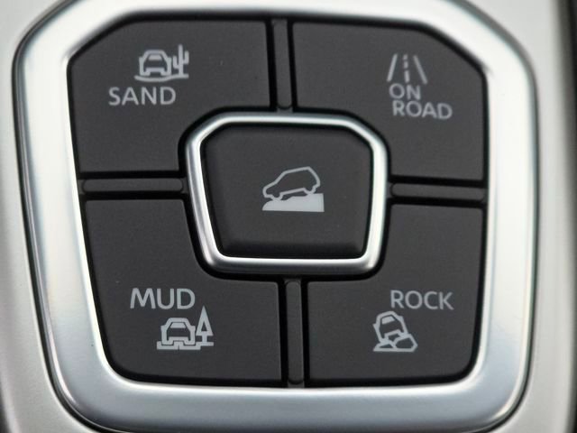 New 2026 Nissan Frontier SV w/ All-Weather Content Package image 15