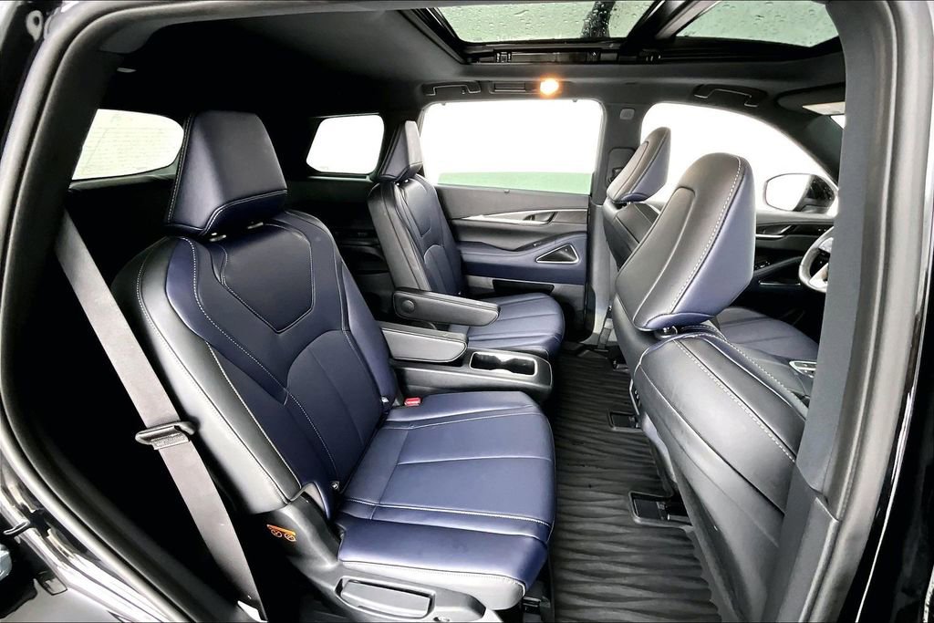 Certified 2026 INFINITI QX60 Sport AWD/4WD image 36