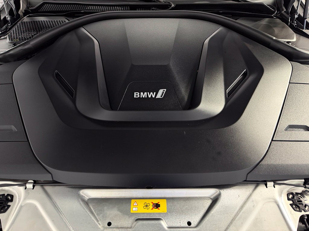 Used 2023 BMW i4 eDrive35 RWD image 22