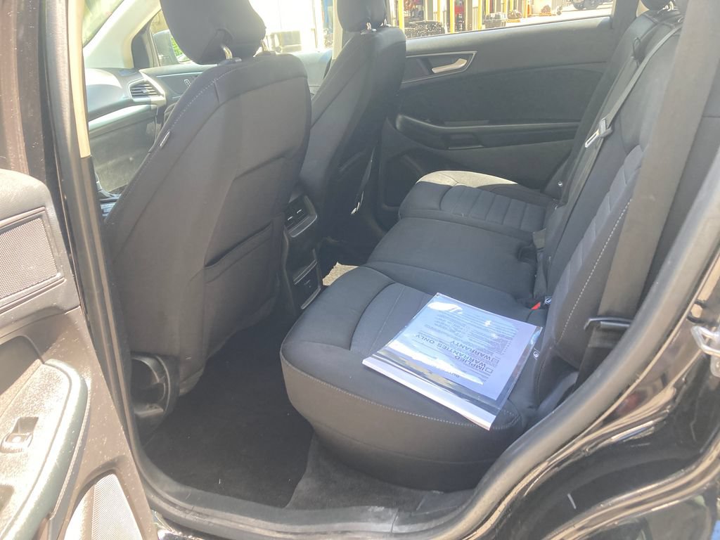Used 2017 Ford Edge SE AWD/4WD image 29