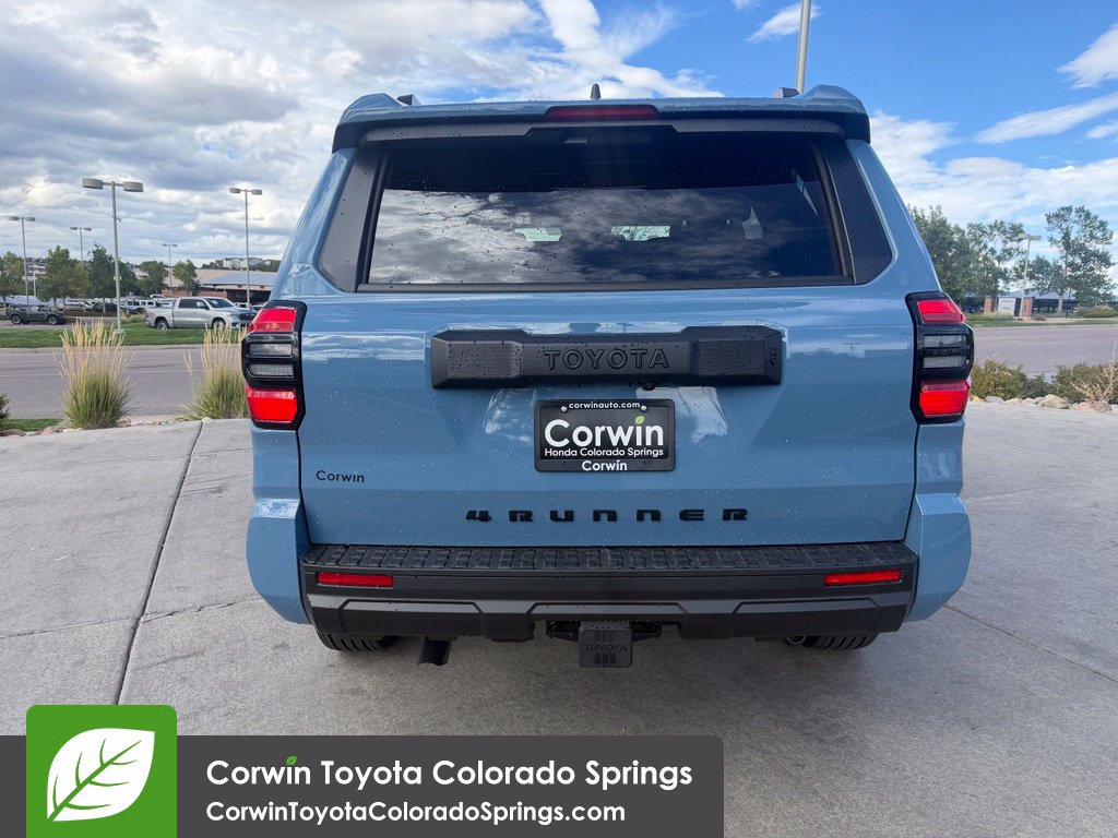 New 2026 Toyota 4Runner SR5 AWD/4WD image 8
