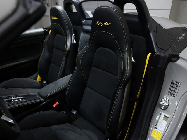 Certified 2022 Porsche 718 Boxster Spyder image 24