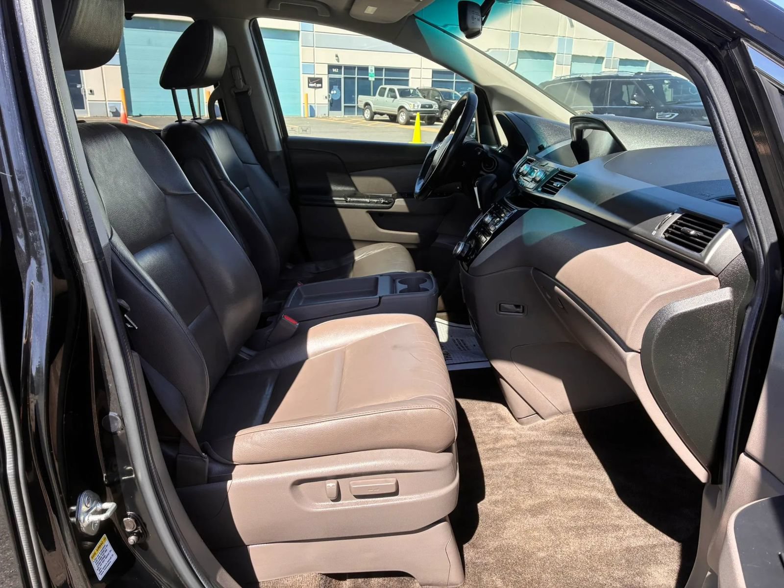 Used 2012 Honda Odyssey EX-L image 40