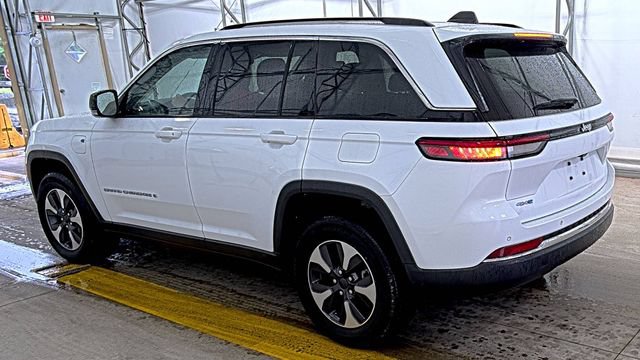 Used 2022 Jeep Grand Cherokee Limited 4xe AWD/4WD image 13