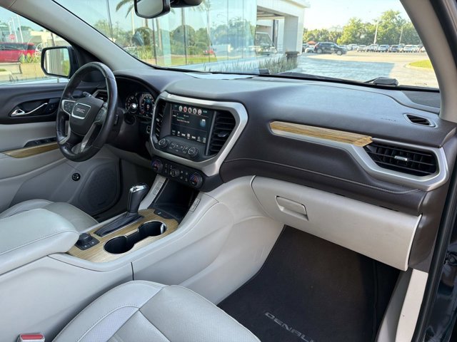 Used 2017 GMC Acadia Denali w/ Technology Package image 20