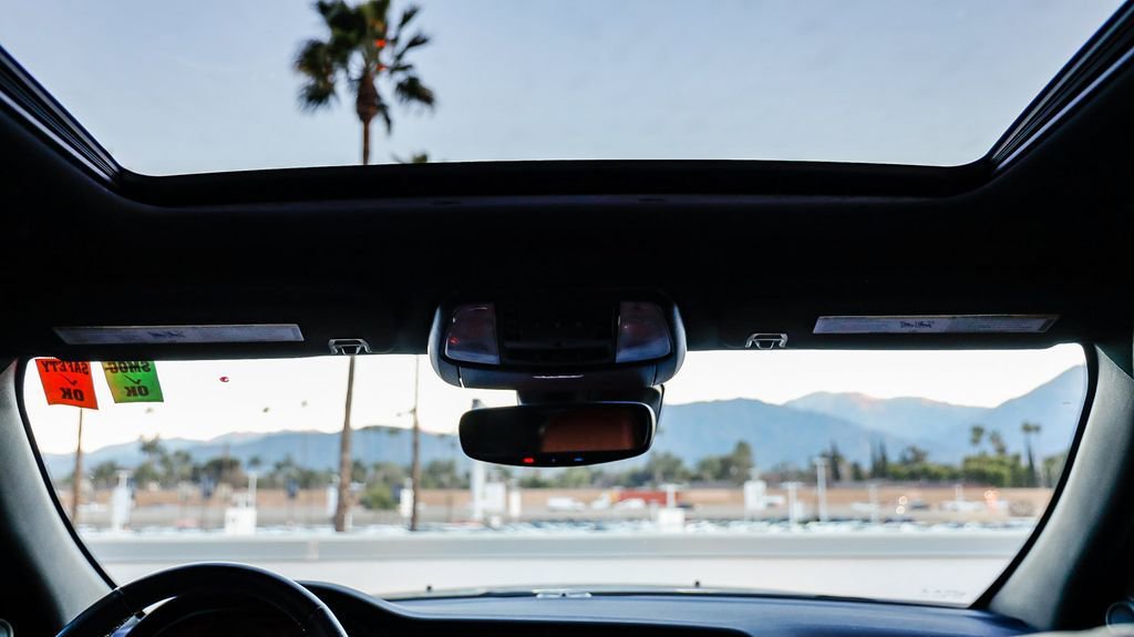 Used 2021 Dodge Durango SRT w/ Technology Group image 19