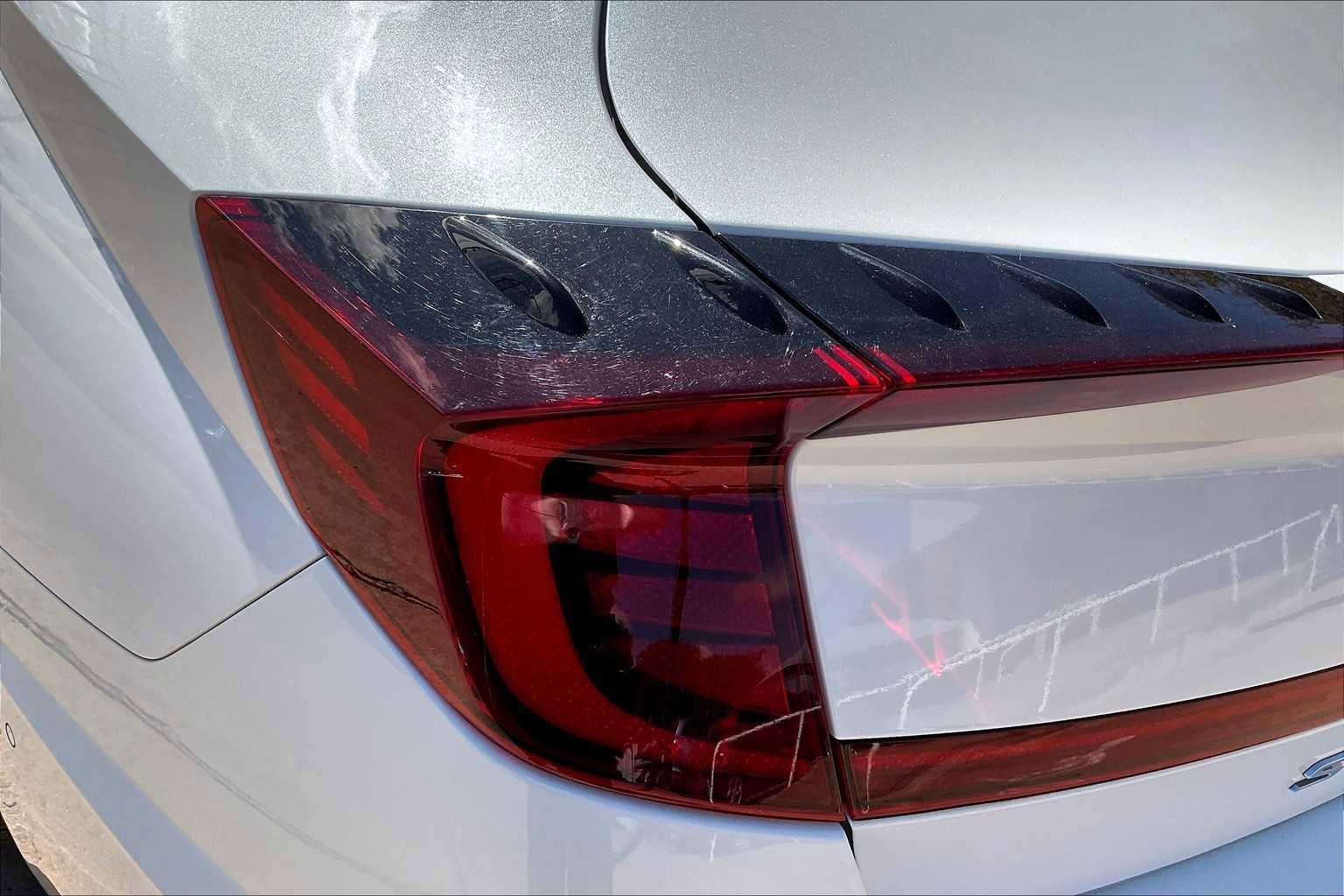 Used 2021 Hyundai Sonata Limited image 27