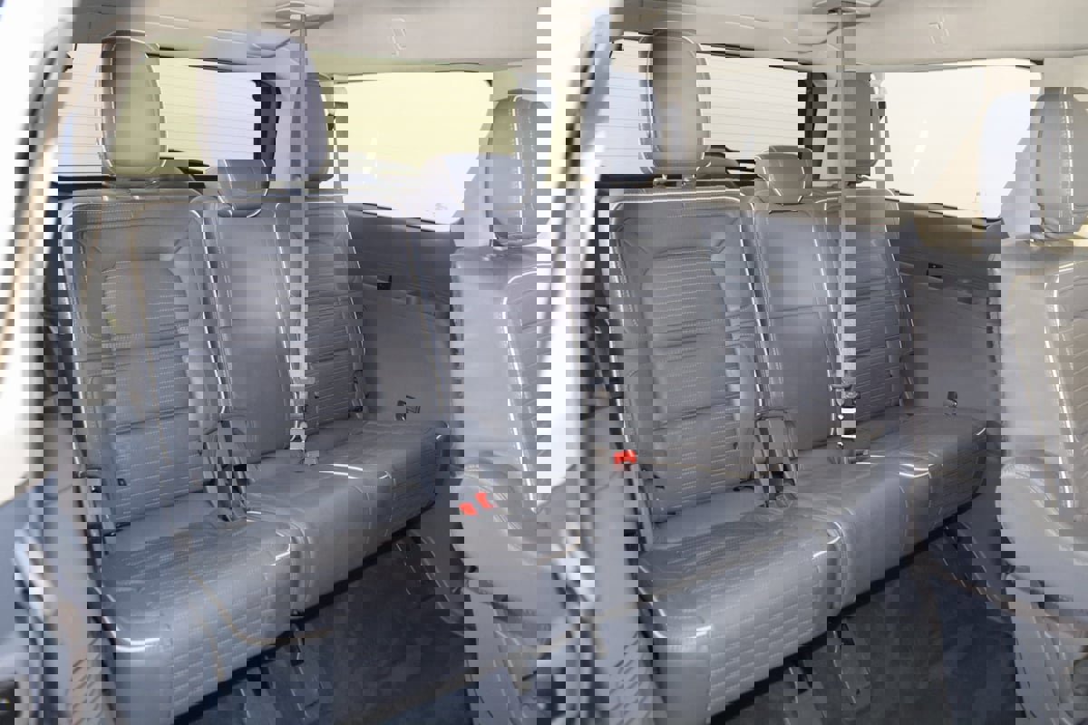 Used 2021 Lincoln Navigator L Black Label AWD/4WD image 15