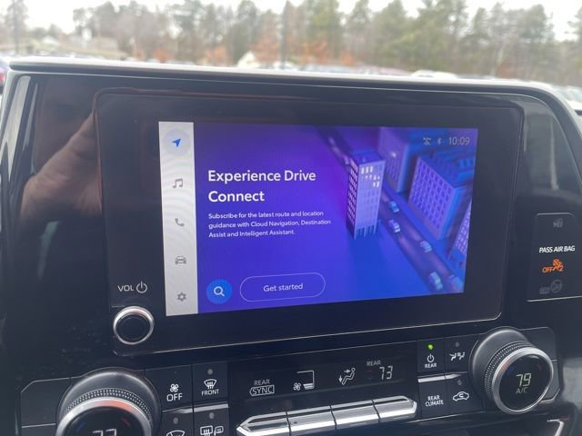 Used 2024 Toyota Highlander LE AWD/4WD image 30