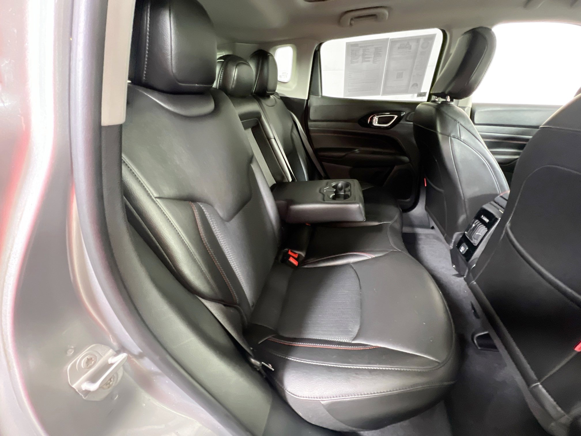 Used 2022 Jeep Compass Trailhawk w/ Sun and Sound Group image 26