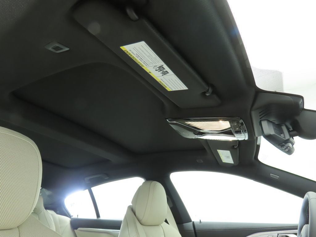 New 2026 BMW M850i xDrive w/ M Carbon Exterior Package image 18