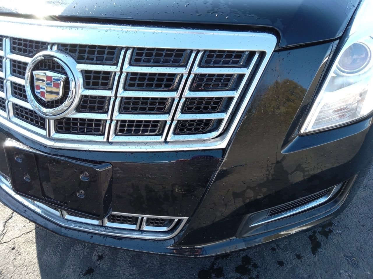 Used 2014 Cadillac XTS w/ Rear Seat Comfort Package image 7