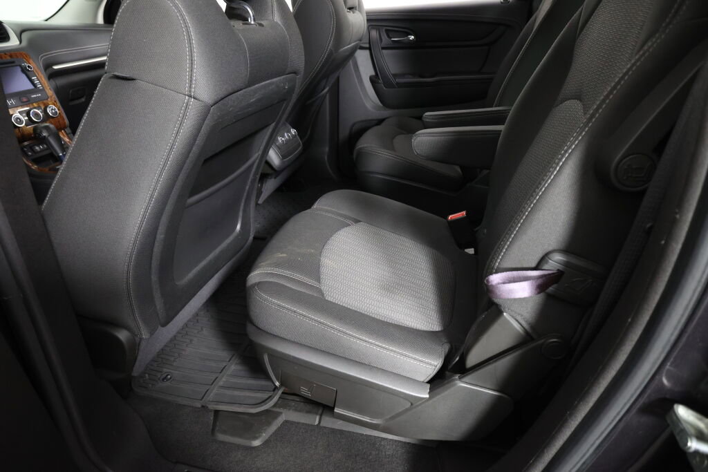 Used 2013 Chevrolet Traverse LT w/ All-Star Edition AWD/4WD image 17