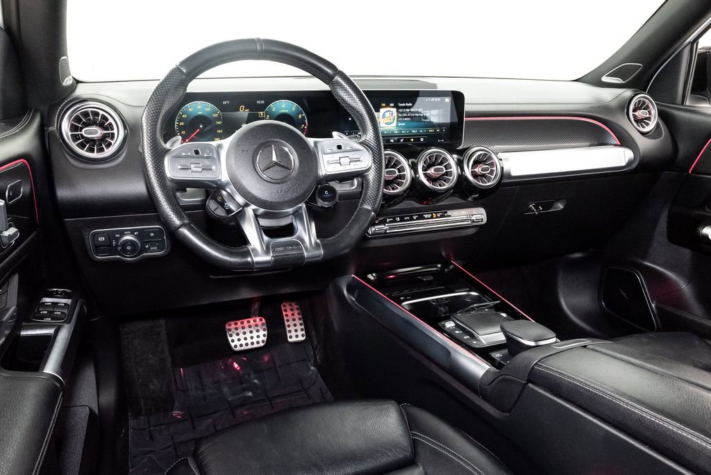 Used 2021 Mercedes-Benz GLB 35 AMG 4MATIC image 7