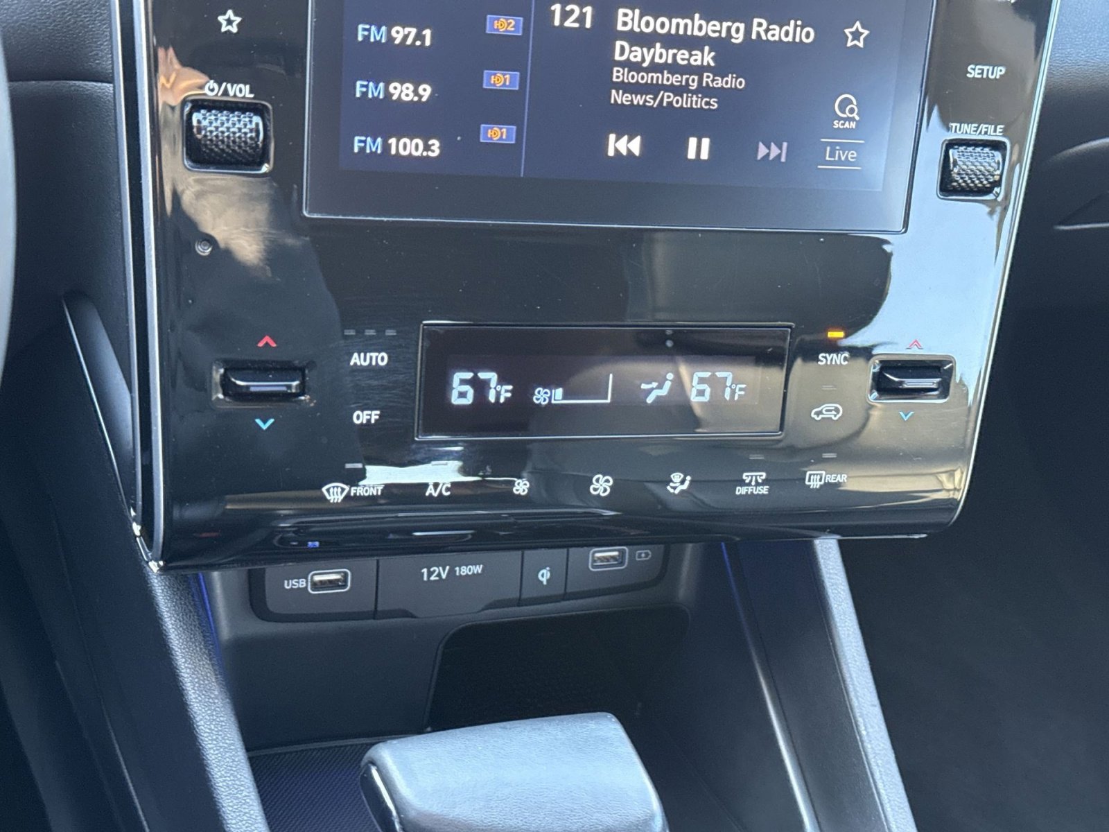 Certified 2023 Hyundai Tucson SEL w/ Convenience Package image 20