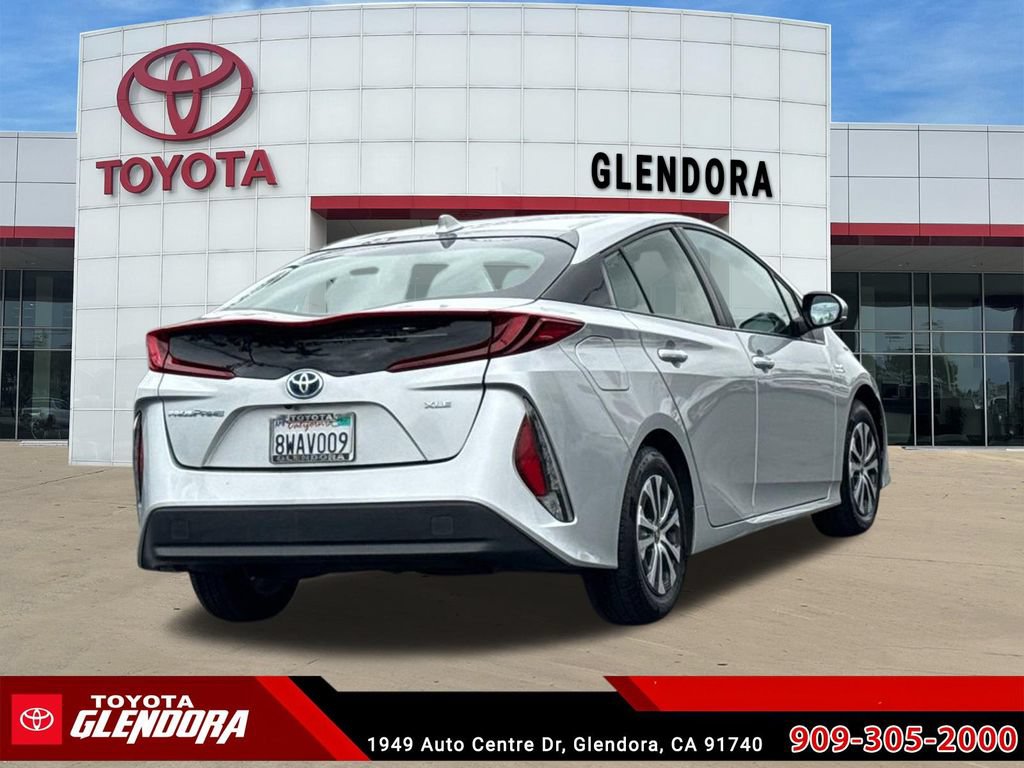 Certified 2021 Toyota Prius Prime XLE w/ Carpet Mat Package (TMS) FWD image 10