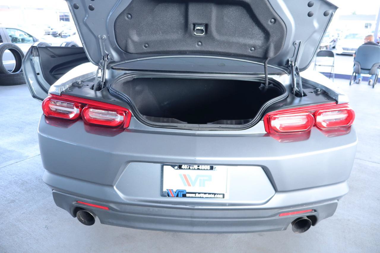 Used 2019 Chevrolet Camaro LT w/ Technology Package RWD image 30