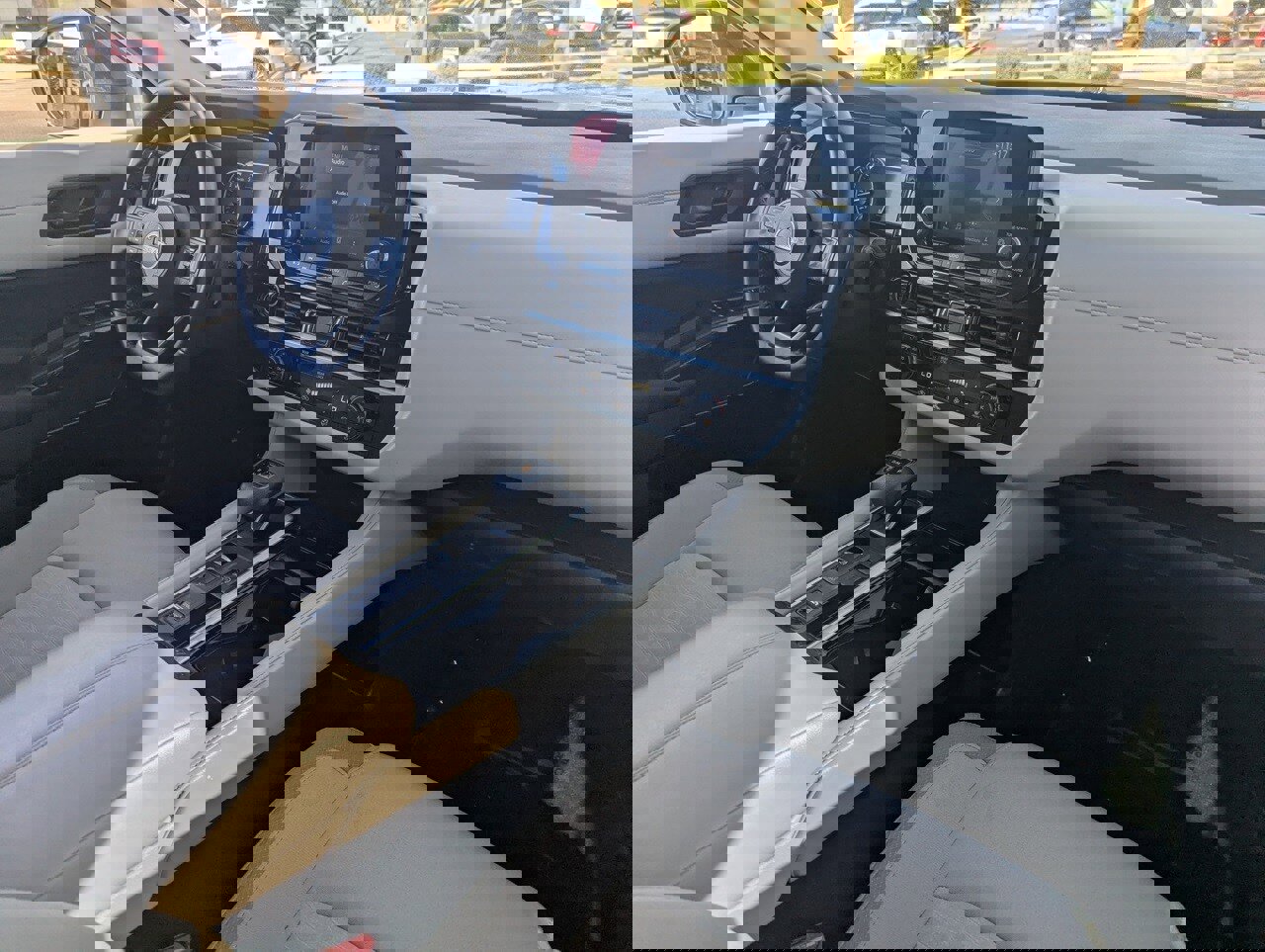 Certified 2024 Nissan Pathfinder SV image 13