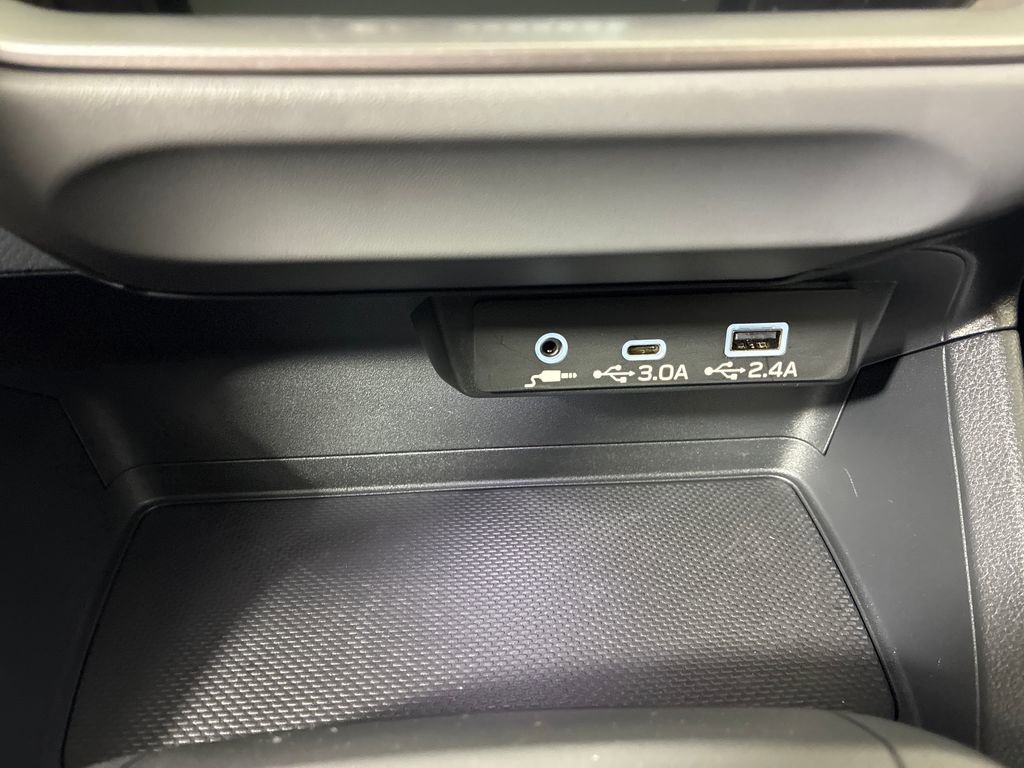 Certified 2025 Subaru Crosstrek 2.0i Premium image 22
