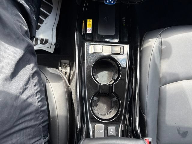 Used 2022 Toyota Prius Prime XLE FWD image 18