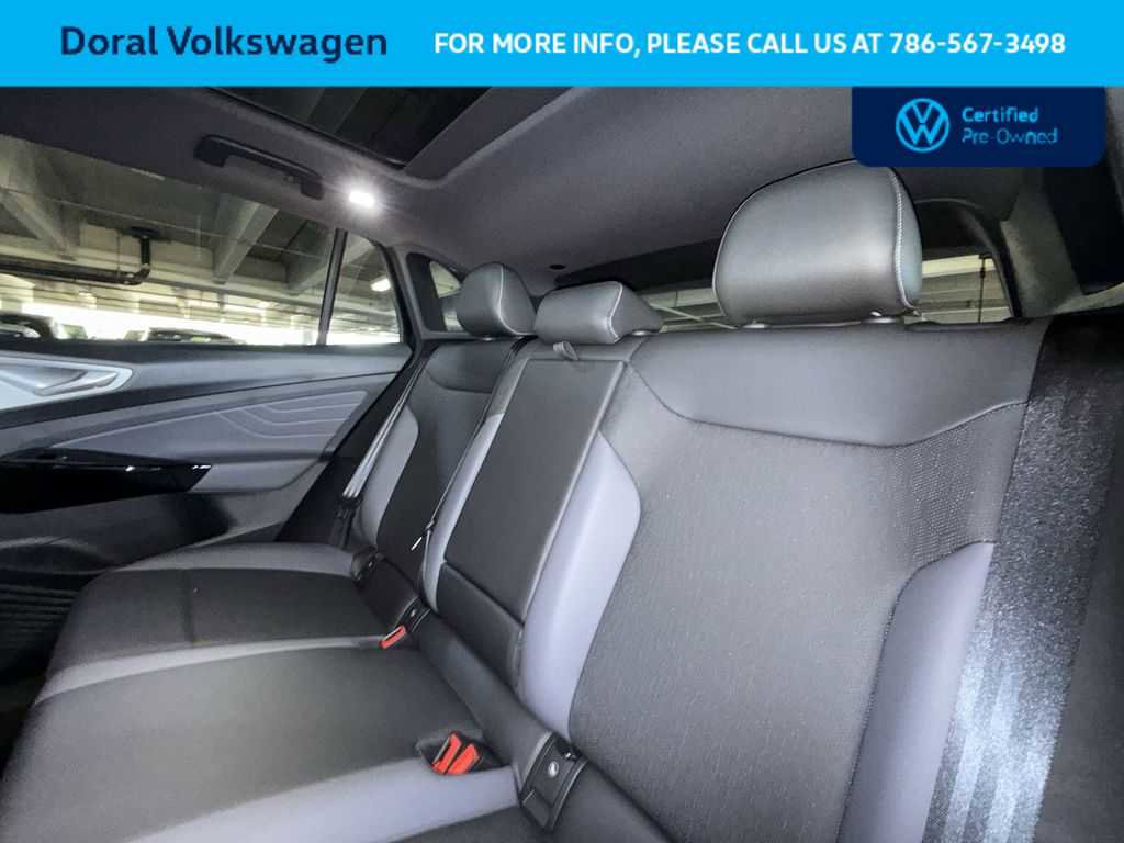 Used 2023 Volkswagen ID.4 Pro S image 22