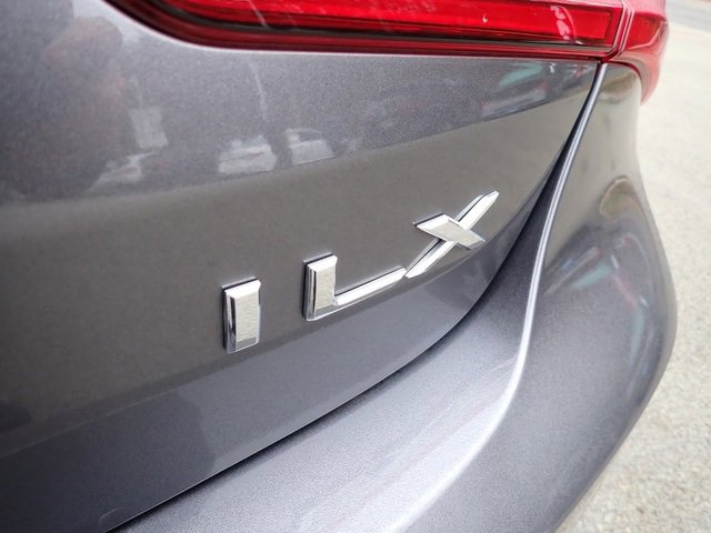 Used 2022 Acura ILX w/ Premium Package image 7