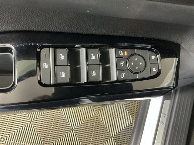 New 2026 Nissan Pathfinder Platinum AWD/4WD image 10