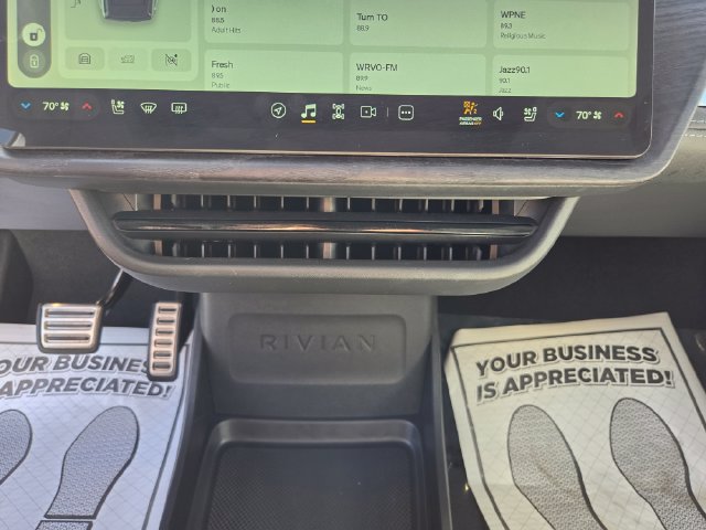 Used 2024 Rivian R1S Adventure Quad AWD/4WD image 21