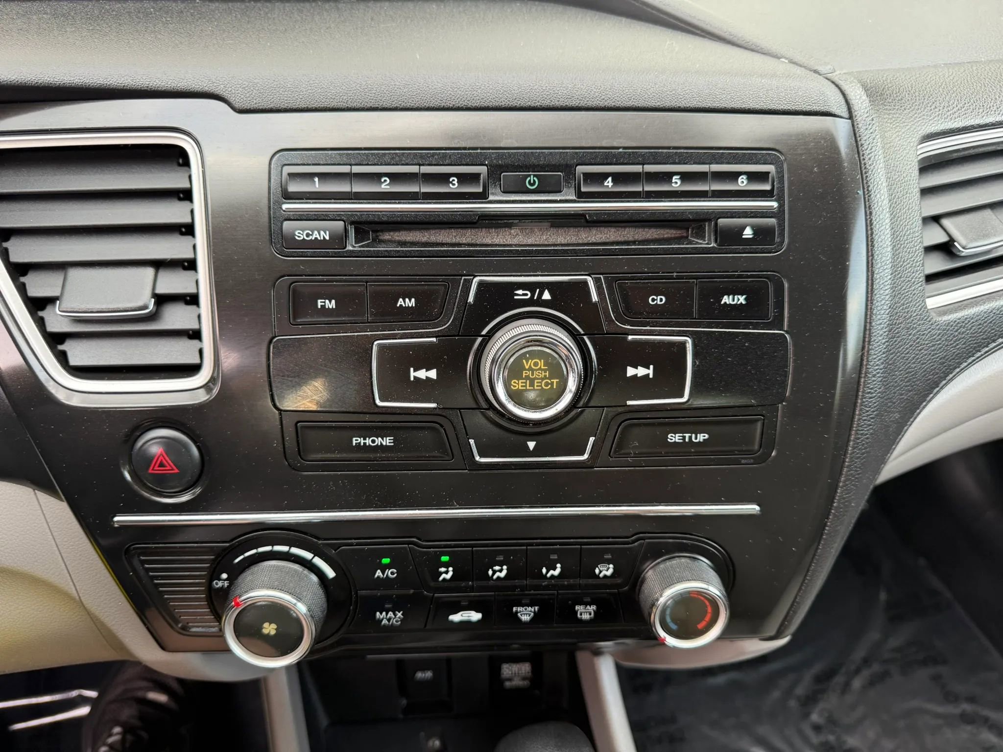 Used 2013 Honda Civic LX image 19