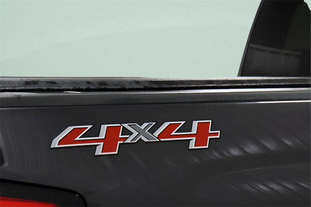 Used 2016 Chevrolet Silverado 1500 LT w/ All Star Edition image 6