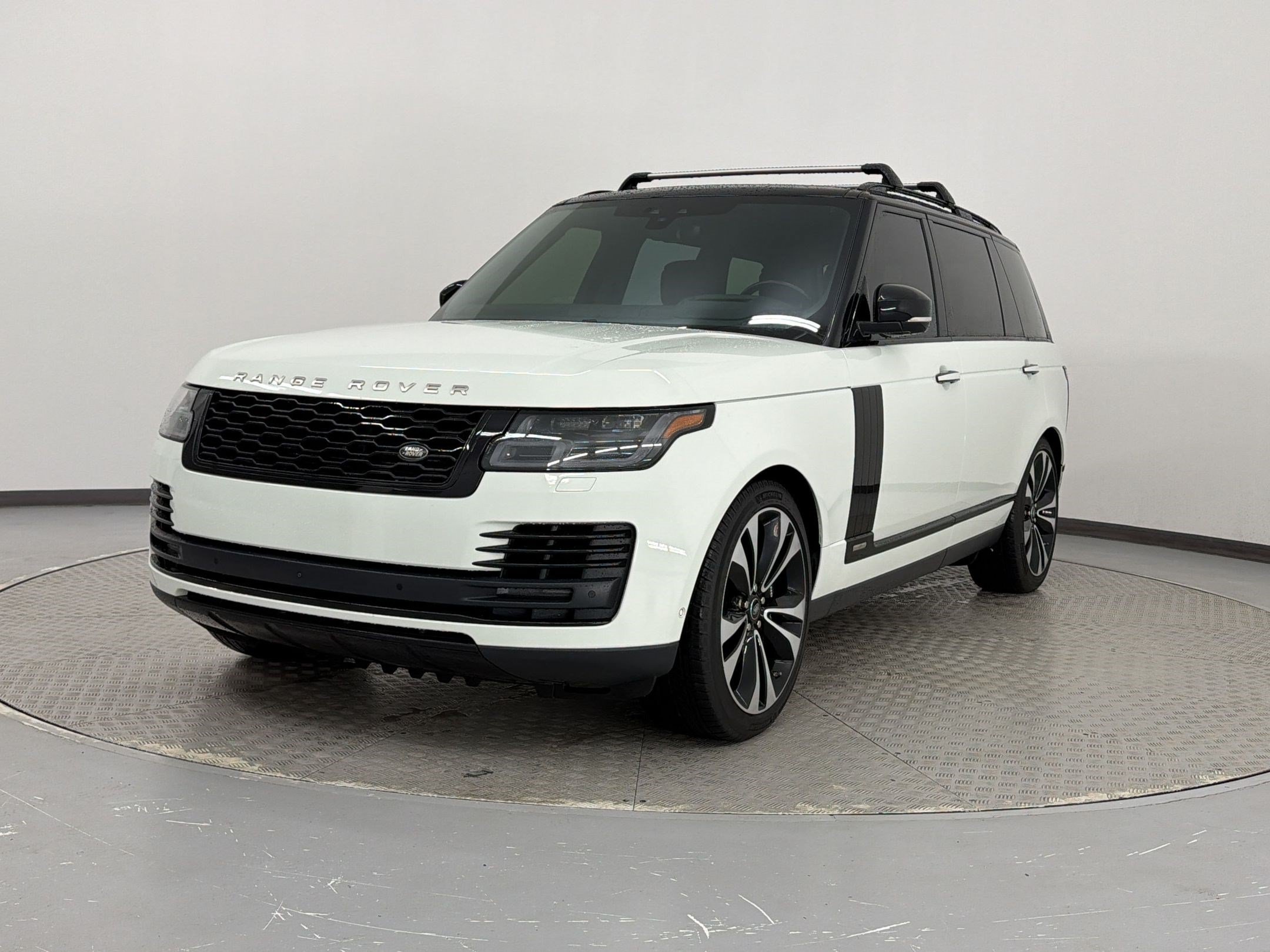 Used 2021 Land Rover Range Rover Autobiography Fifty Edition AWD/4WD image 1
