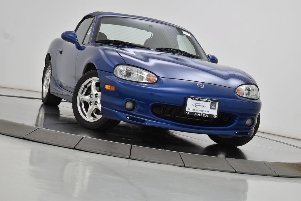 Used 1999 MAZDA MX-5 Miata 10th Anniversary Edition RWD image 3