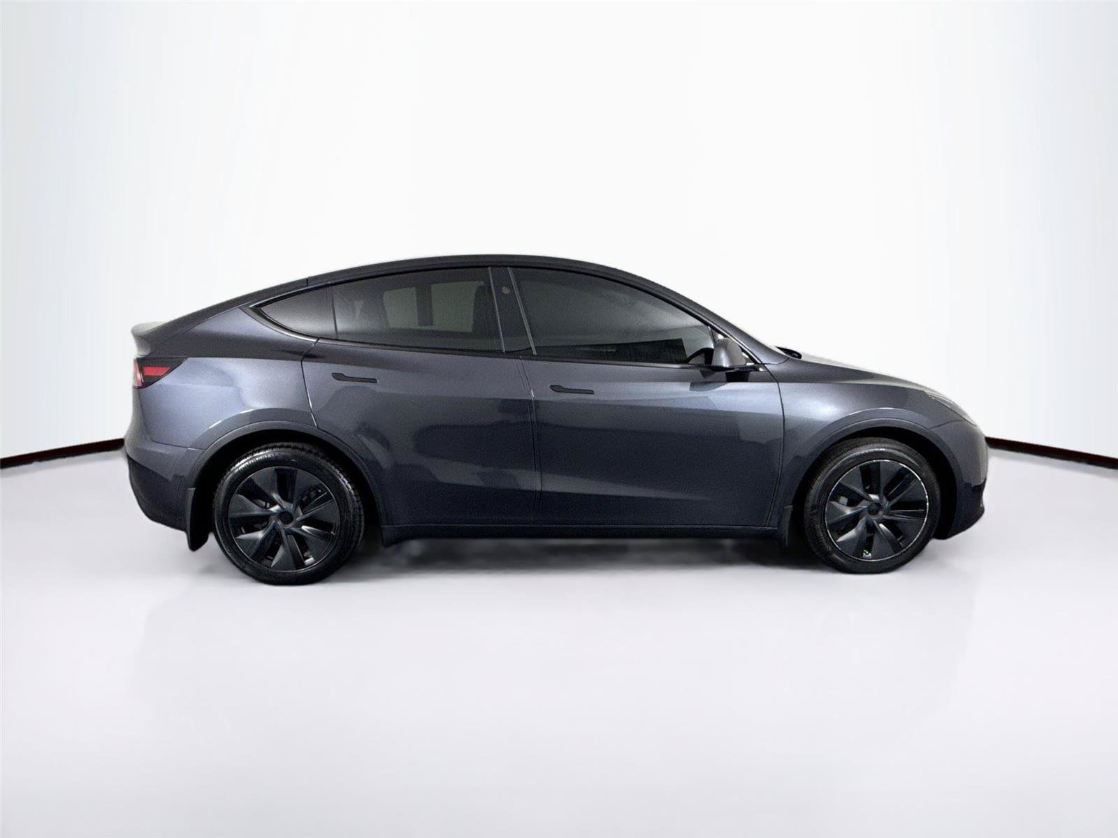 Used 2025 Tesla Model Y Long Range AWD/4WD image 11