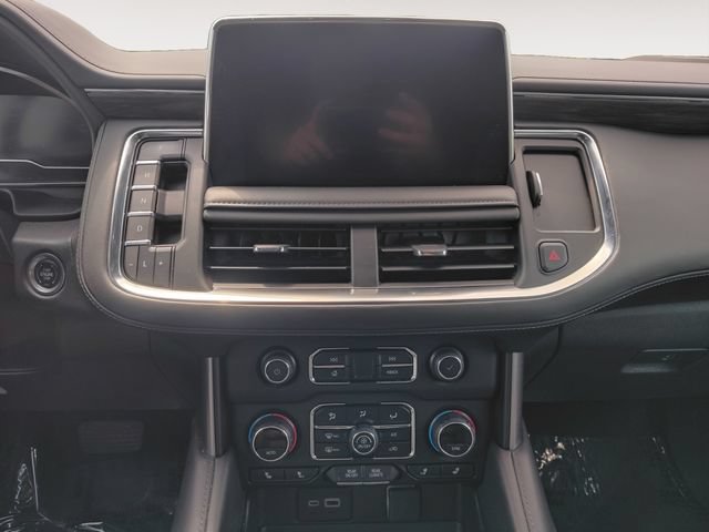 Used 2024 Chevrolet Suburban LT AWD/4WD image 11