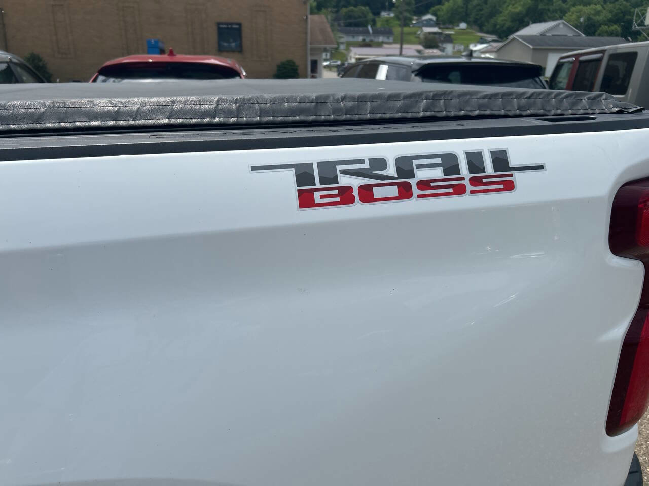 Used 2019 Chevrolet Silverado 1500 Custom Trail Boss w/ Custom Convenience Package image 12