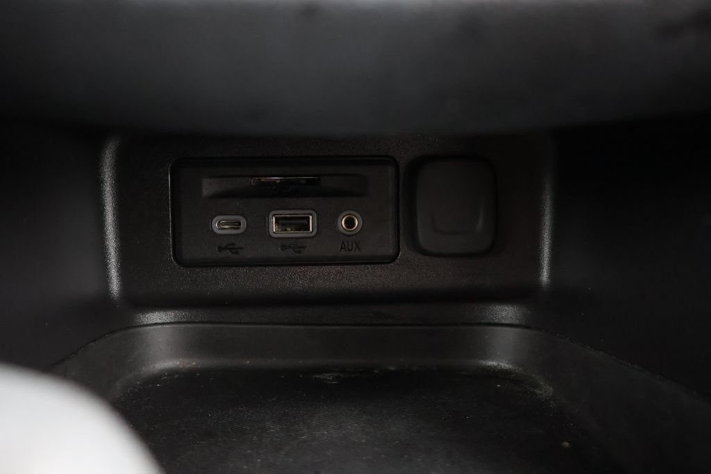 Certified 2023 Chevrolet Equinox LT FWD image 25