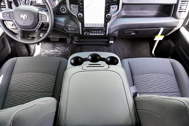 New 2026 RAM 2500 Tradesman AWD/4WD image 26