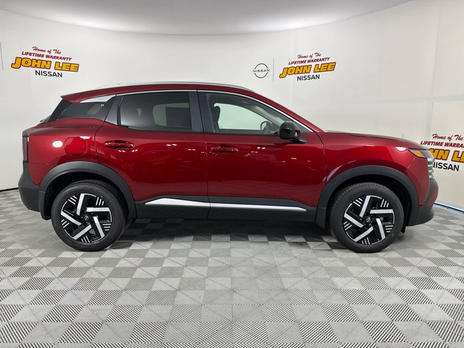 New 2026 Nissan Kicks SV w/ Illumination Package image 7