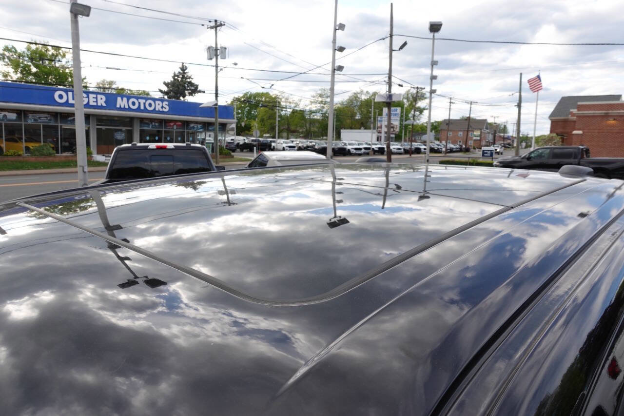 Used 2023 Ford F150 Lariat w/ Equipment Group 502A High AWD/4WD image 8