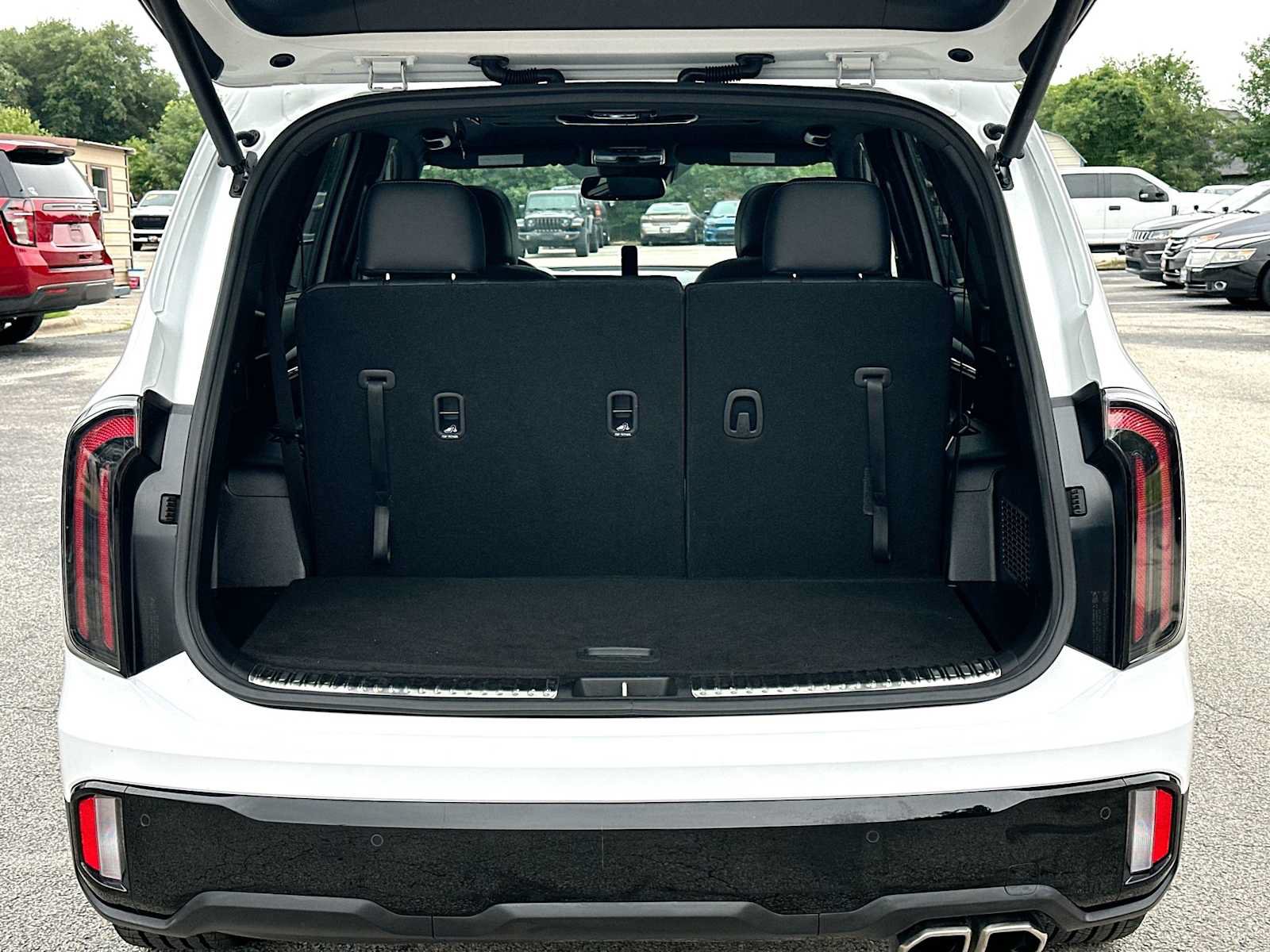 Used 2024 Kia Telluride SX X-Line AWD/4WD image 28
