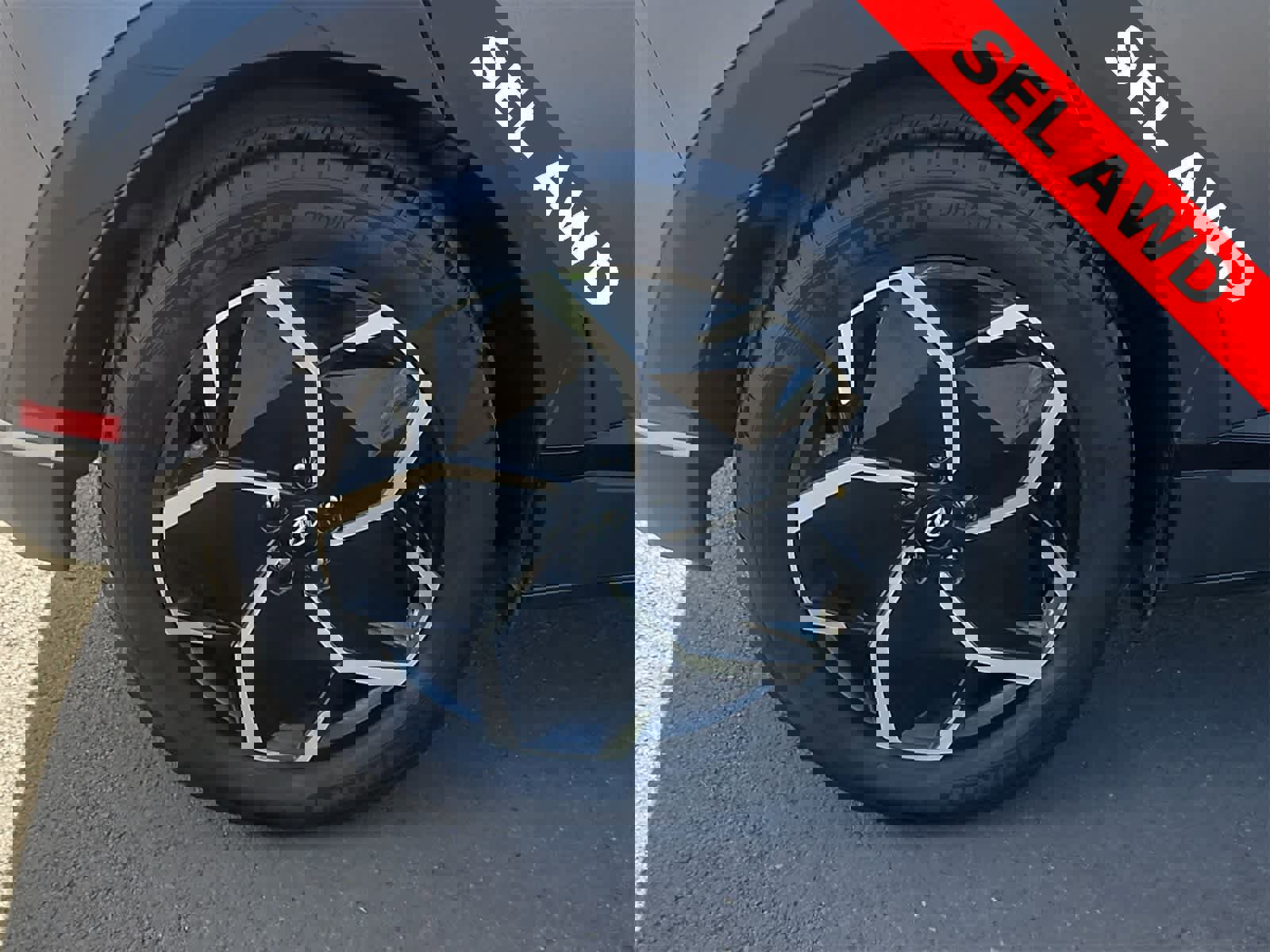 Certified 2023 Hyundai Ioniq 5 SEL image 12