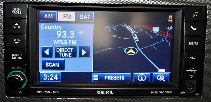 Used 2013 Dodge Challenger R/T image 16