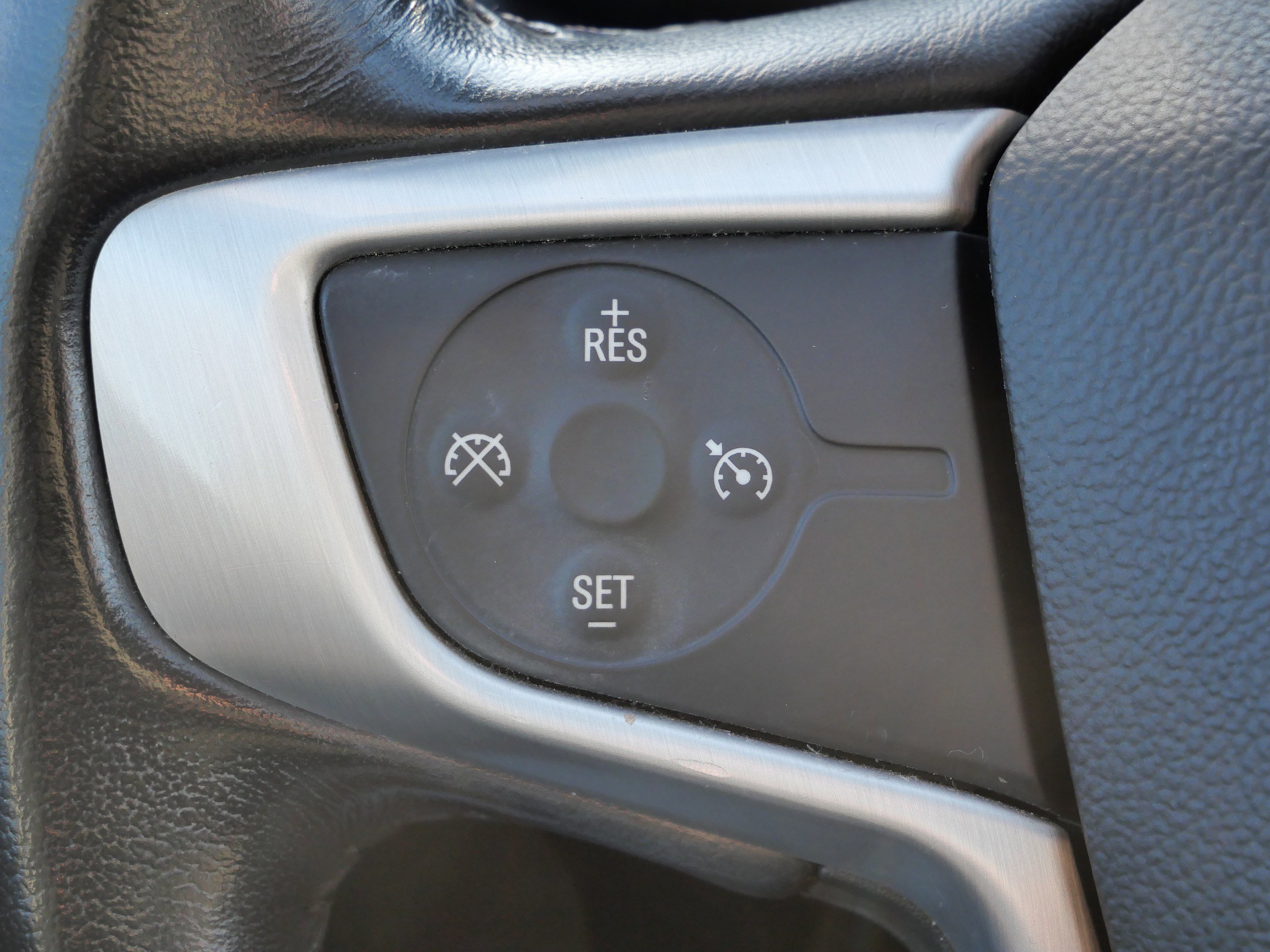 Used 2020 GMC Acadia SLT image 33