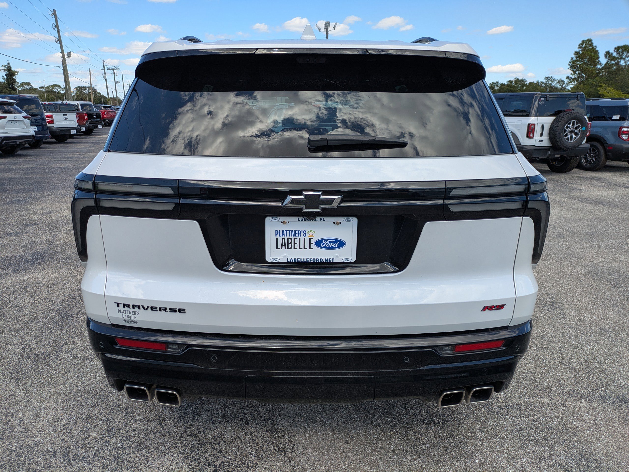 Used 2024 Chevrolet Traverse RS image 5