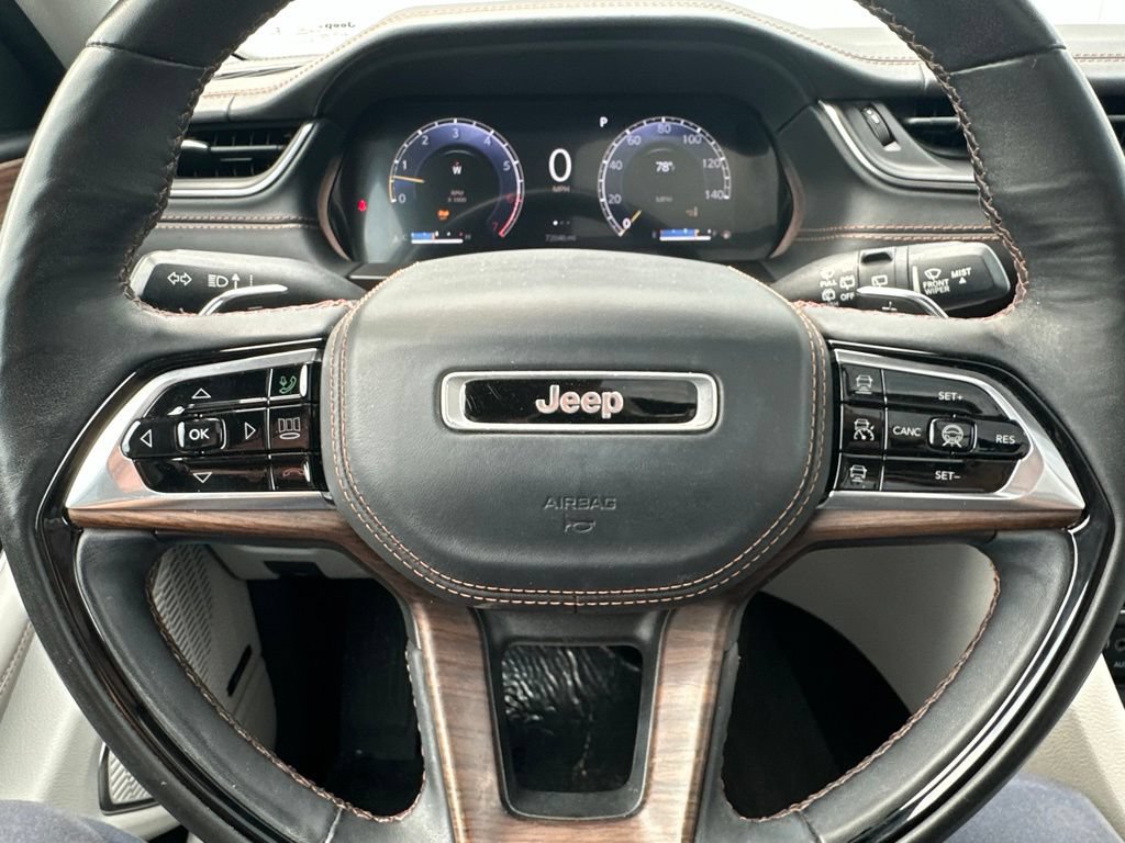 Used 2021 Jeep Grand Cherokee L Summit w/ Advanced Protech Group IV AWD/4WD image 40