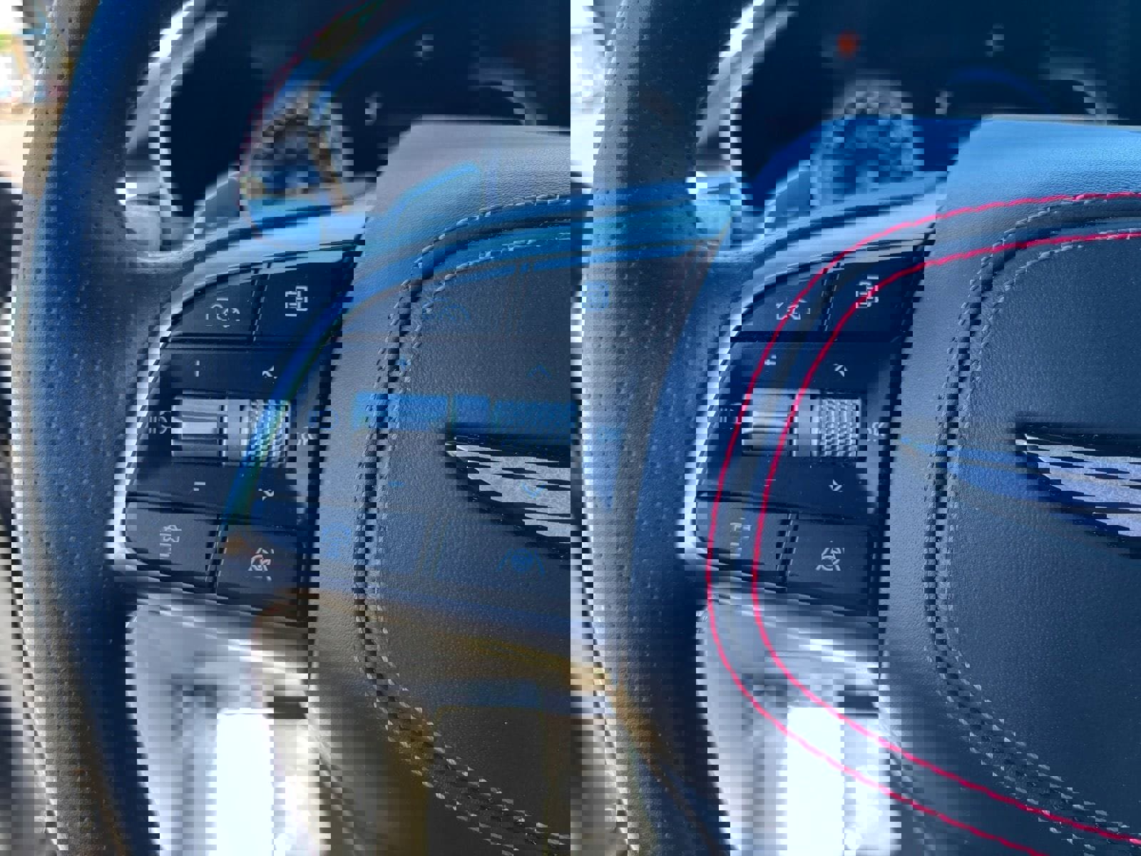 Used 2024 Genesis G70 3.3T Advanced w/ Sport Prestige Package image 31