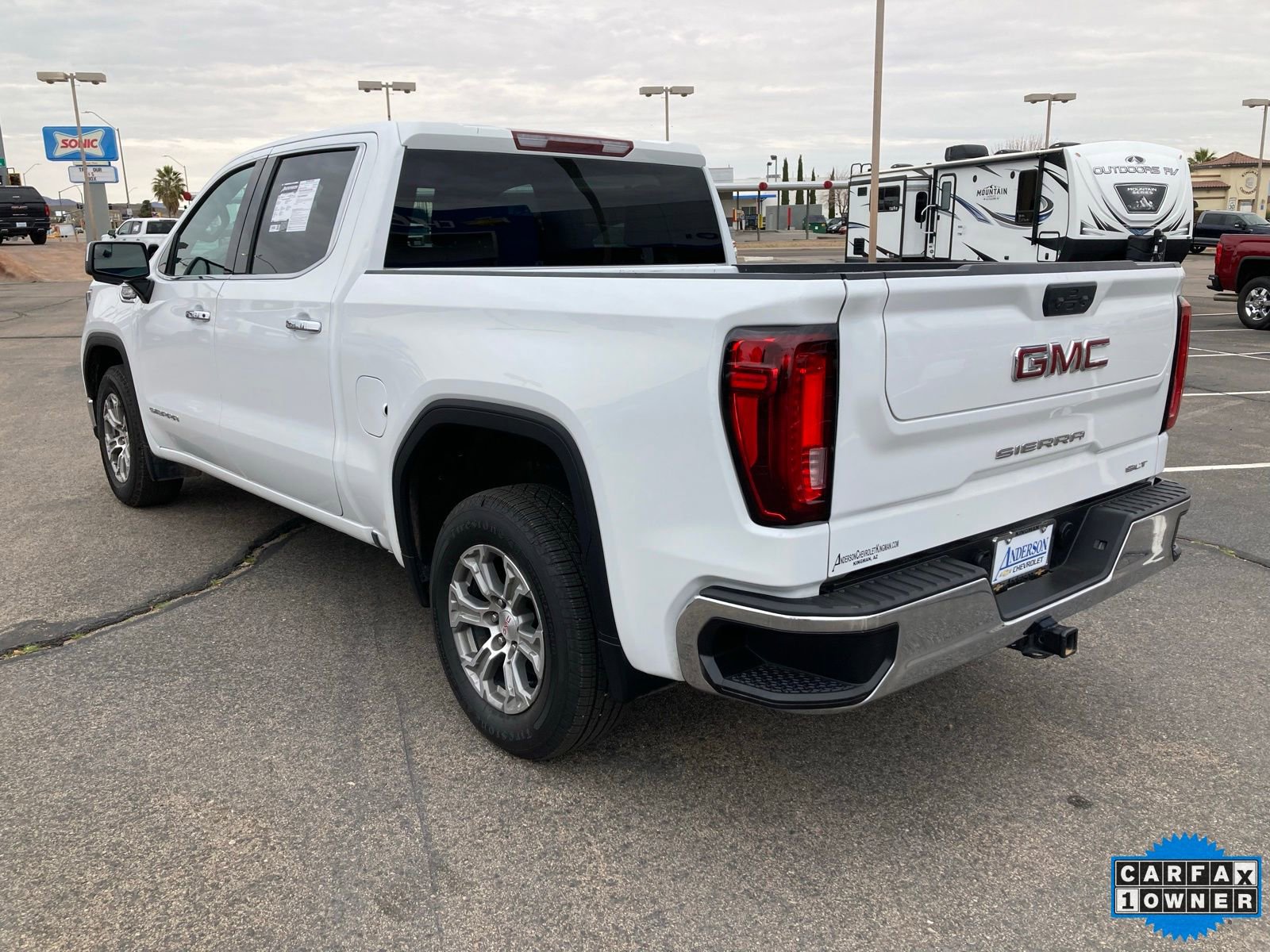 Certified 2024 GMC Sierra 1500 SLT image 9