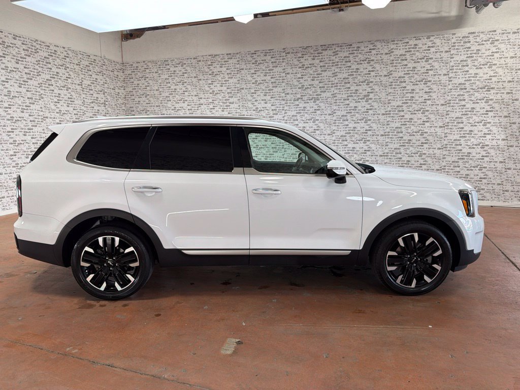 Used 2023 Kia Telluride SX Prestige AWD/4WD image 8