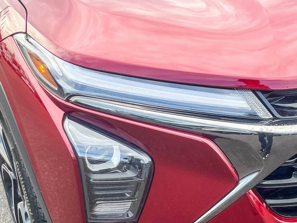 Certified 2024 Chevrolet Trax RS w/ Driver Confidence Package image 7