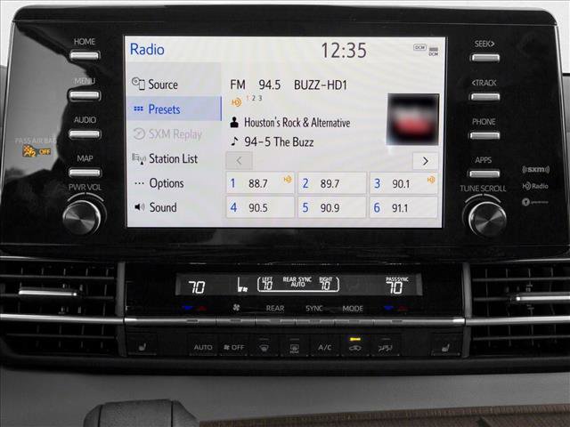 New 2025 Toyota Sienna XLE image 7